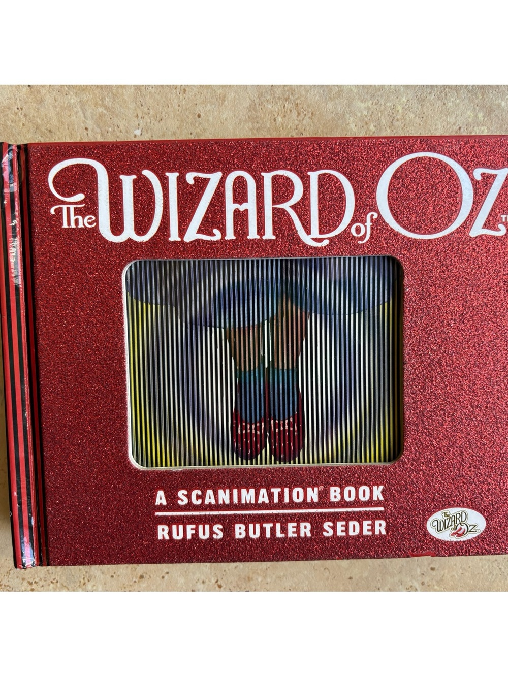 The Wizard of Oz Scanimation Book - Red Cover